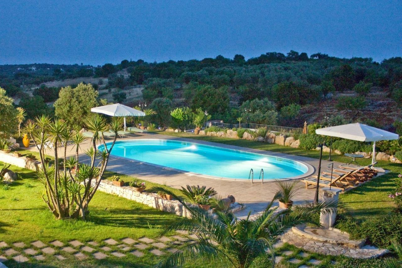 オストゥーニ Trulli Fogliarellaゲストハウス エクステリア 写真